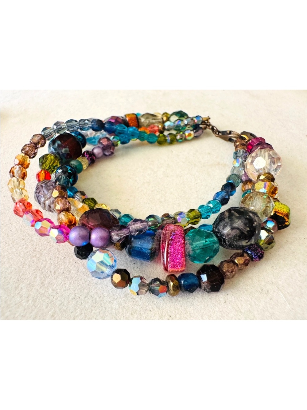 Scarce Holly Yashi “KALEIDOSCOPE RIO” Crystals Beads Bracelet 8" Colorful